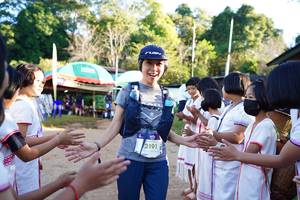 BIB: 2191
                            <button type="button" onclick="openModal(18981131)" class="btn btn-primary btn-sm float-right btn-popup" data-toggle="modal" data-target=".modal-high-quality">
                        <i class="fas fa-shopping-cart"></i> Add to Cart
                    </button>
                                            <button type="button" onclick="isThisMe(18981131, true)" class="btn btn-success btn-sm float-right btn-popup btn-isme hidden" data-toggle="tooltip" data-placement="bottom" title="นี่คือรูปของคุณใช่ไหม คลิกที่นี่เพื่อเอาเข้าอัลบั้ม">
                        <i class="fas fa-plus"></i> Add to album
                    </button>
                    <button type="button" onclick="isThisMe(18981131, false)" class="btn btn-warning btn-sm float-right btn-popup btn-isnotme hidden">
                        <i class="fas fa-ban"></i> Remove from album
                    </button>